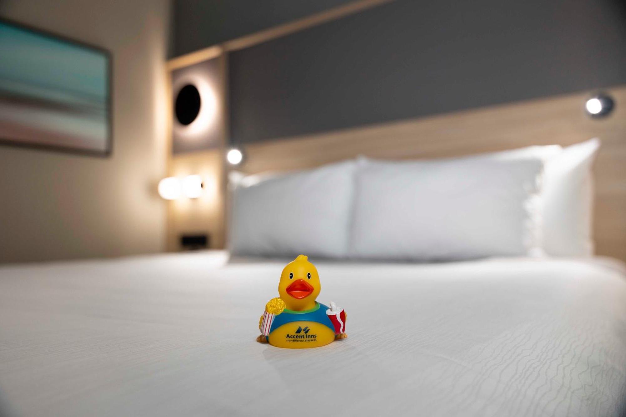 Accent Inns Kelowna Extérieur photo