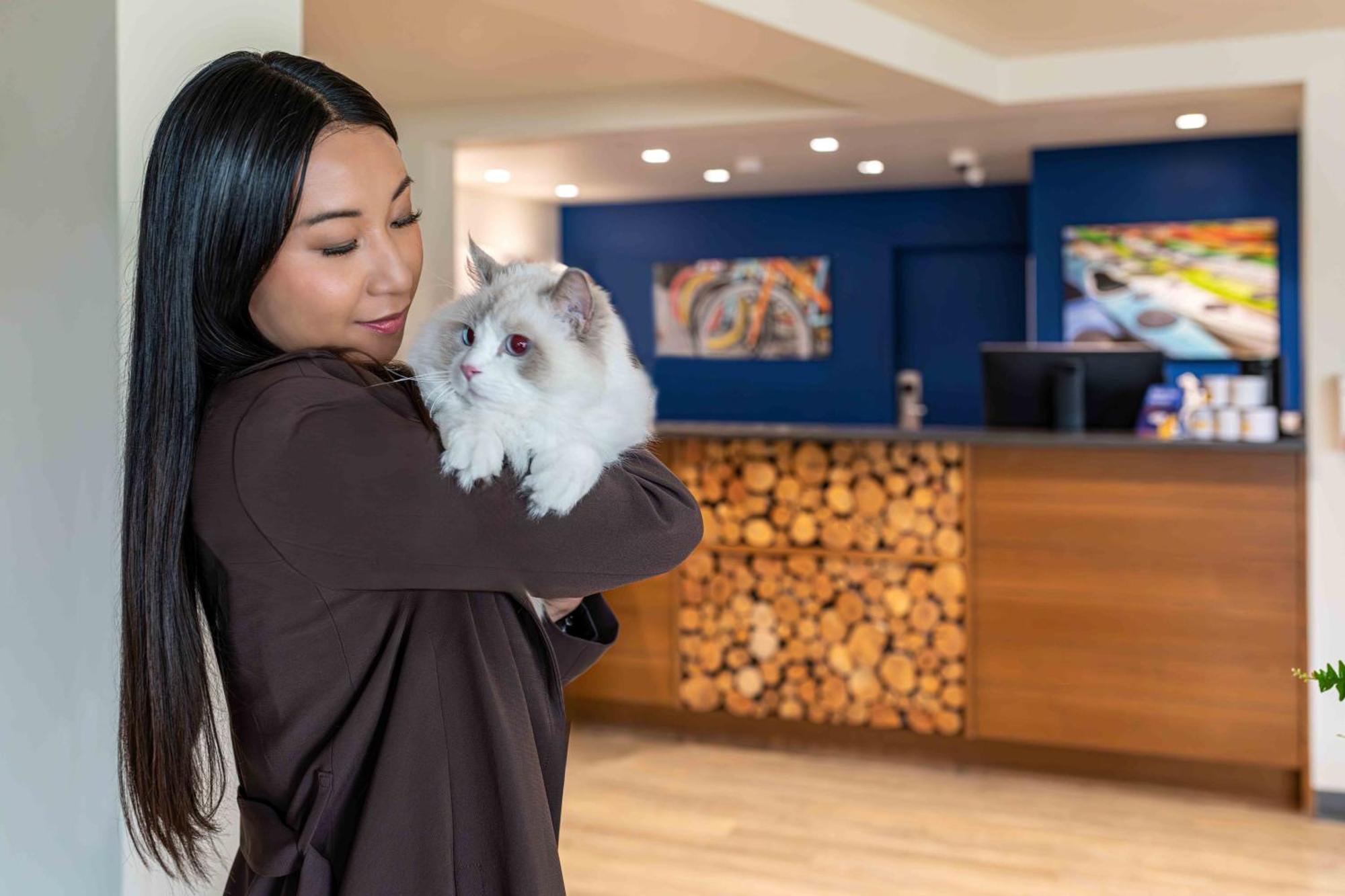 Accent Inns Kelowna Extérieur photo