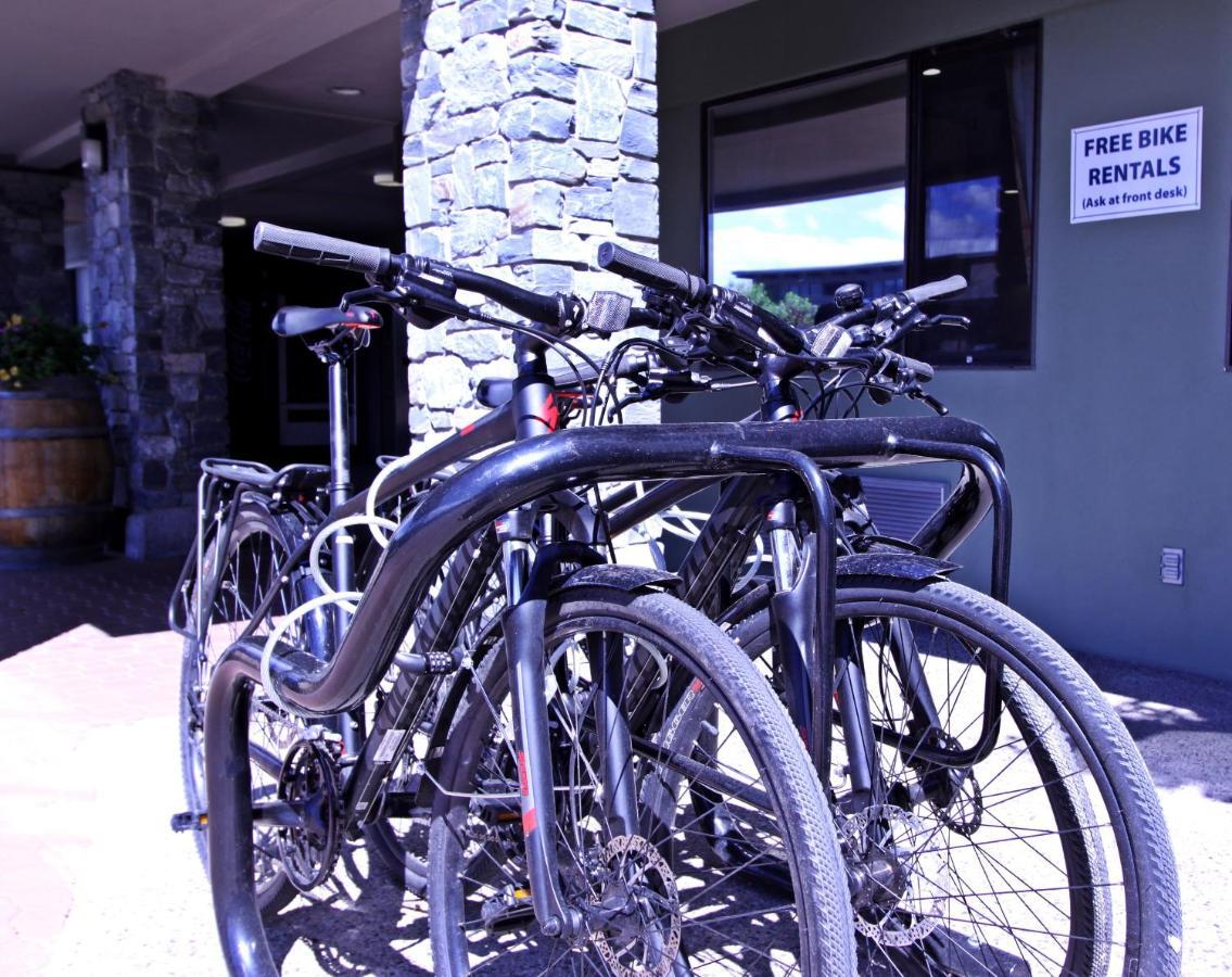 Accent Inns Kelowna Extérieur photo